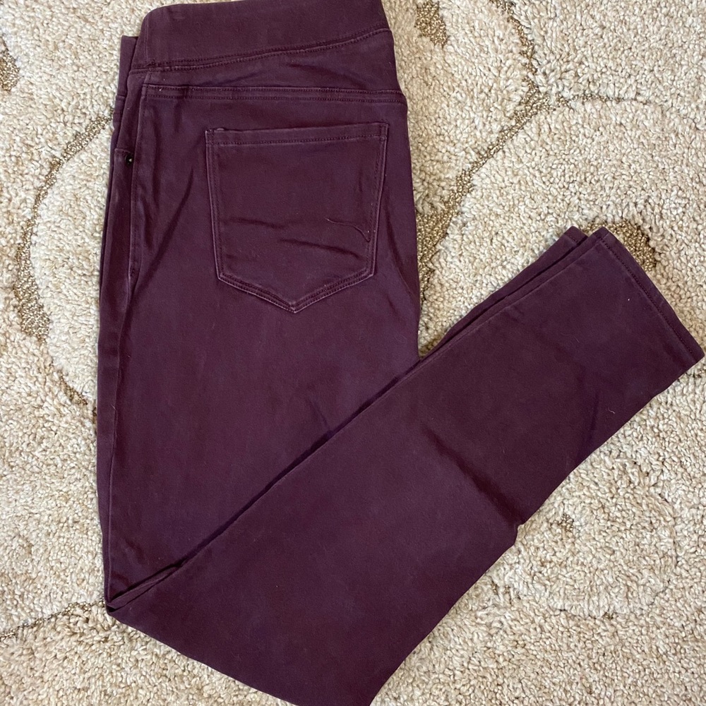 Old Navy Rockstar Jeggings with elastic
